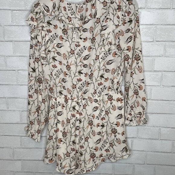 NWT Jack by BB Dakota Ivory Floral Garden Party Romper - Picture 12 of 16